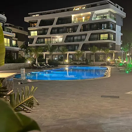 Apartmán Bright Flat With Pool & Private 750m To Sea
