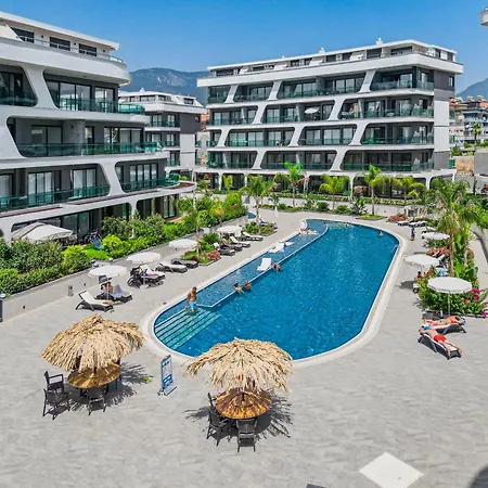 Apartmán Bright Flat With Pool & Private 750m To Sea
