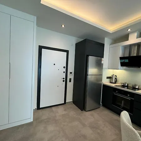 Appartement Bright Flat With Pool & Private 750m To Sea Alanya